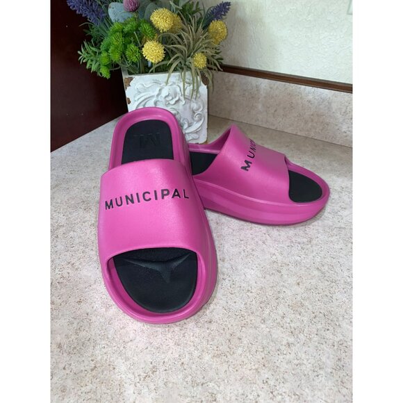 Municipal Womens Pink Slide Sandals Size 8 Comfortable Lightweight Slip-On - Picture 1 of 9